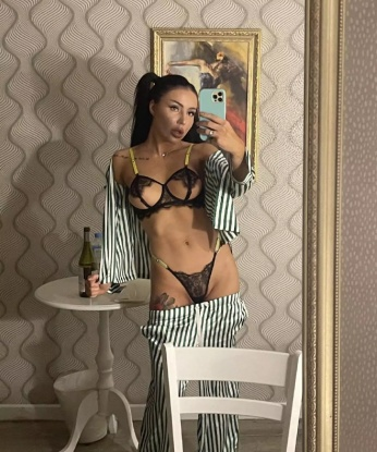 Анкета проститутки Милана - Фото 1, Юкаменское, 23 года, №2421